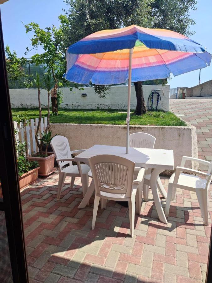 Apartamento Bordoriva Formia Exterior foto
