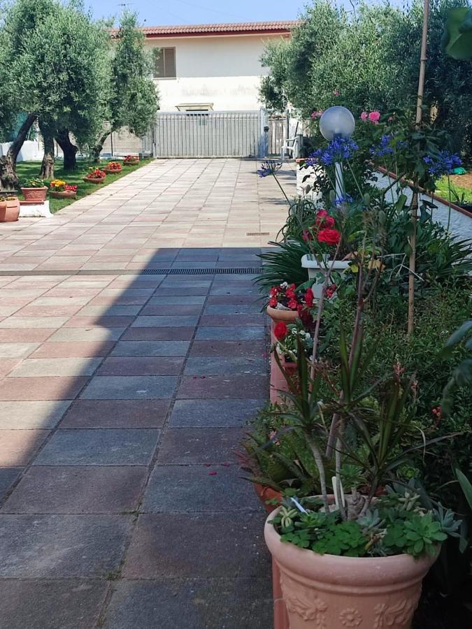 Apartamento Bordoriva Formia Exterior foto